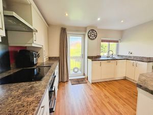 Photo 13- click for photo gallery